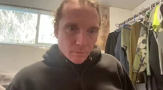 Snapshot of redone8in chatting on 02-04-25, 06:38 redone8in online show from 02-04-25, 06:38