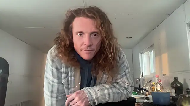 Snapshot of redone8in chatting on 02-09-25, 01:22 redone8in online show from 02-09-25, 01:22