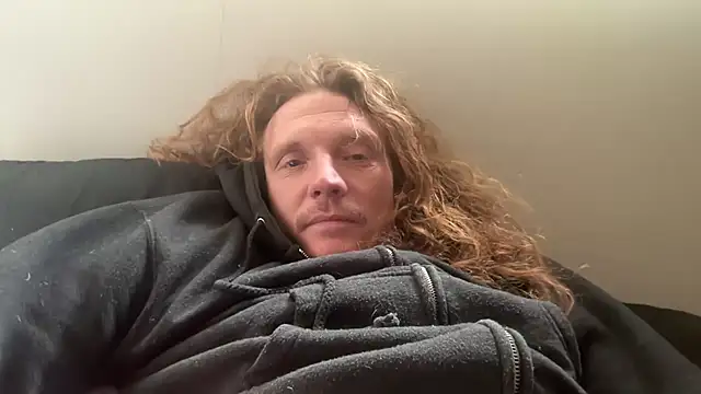 Snapshot of redone8in chatting on 02-16-25, 09:38 redone8in online show from 02-16-25, 09:38