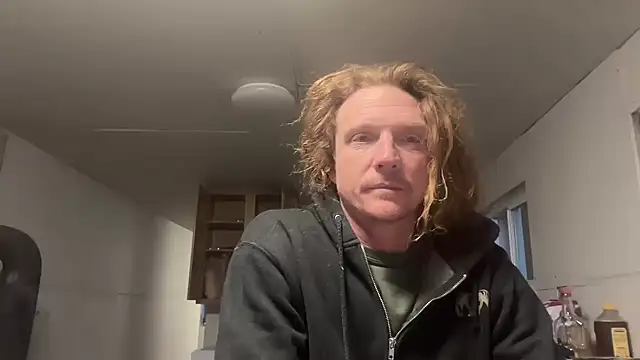 Snapshot of redone8in chatting on 02-19-25, 04:33 redone8in online show from 02-19-25, 04:33