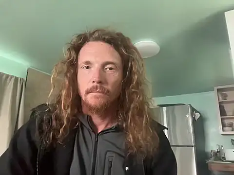 Snapshot of redone8in chatting on 09-17-25, 08:10 redone8in online show from 09-17-25, 08:10