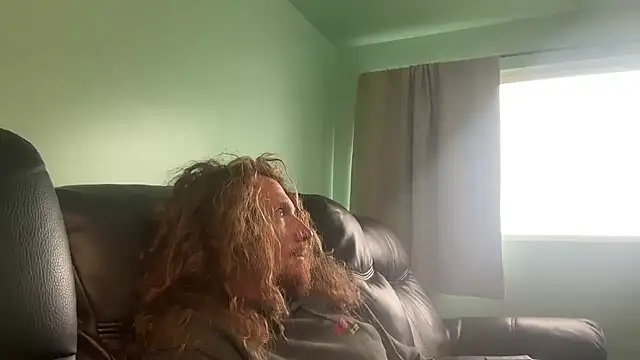 Snapshot of redone8in chatting on 09-21-25, 10:11 redone8in online show from 09-21-25, 10:11