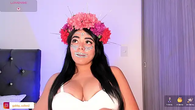 GABBY CULLEN online show from 10-31-25, 08:21