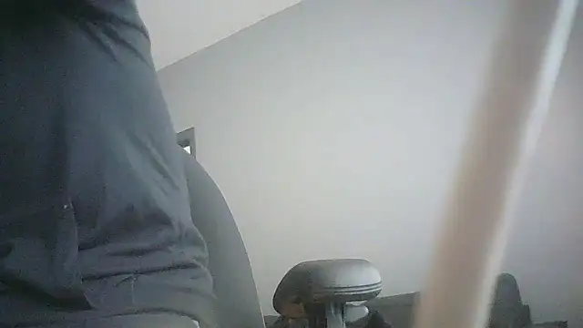 Snapshot of Jaymie2p25 chatting on 10-07-25, 02:47 Jaymie2p25 online show from 10-07-25, 02:47