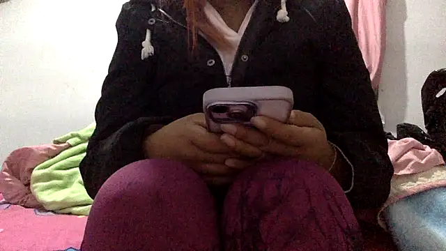 sharonlopez9611 online show from 11-12-25, 02:45