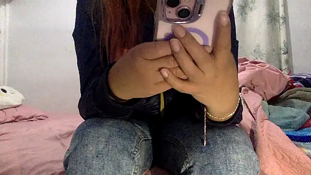 sharonlopez9611 online show from 11-26-25, 03:07