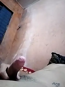 Eric200215 online show from 04-19-26, 01:16