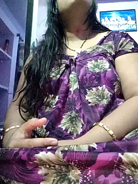 Snapshot of neha007-K chatting on 06-11-26, 08:07 neha007-K online show from 06-11-26, 08:07
