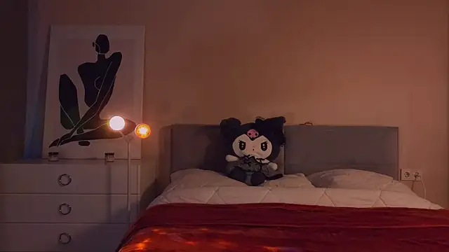 Mia Luw online show from 09-18-25, 06:48