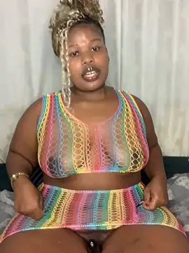 Snapshot of Cuddle_Bear chatting on 03-22-26, 04:43 Cuddle Bear online show from 03-22-26, 04:43