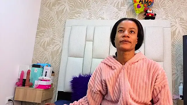 dafnnelewis online show from 02-07-26, 11:14