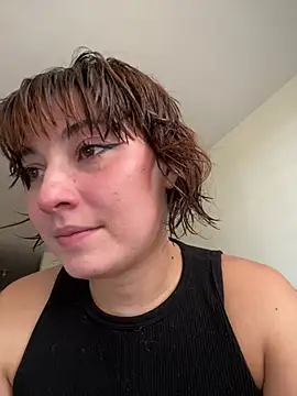 Maggie Geller online show from 06-12-26, 07:13