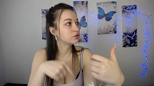 Snapshot of Eva_Eldis chatting on 04-28-26, 11:15 Eva Eldis online show from 04-28-26, 11:15