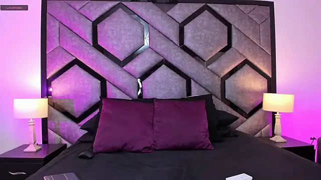 Manu bauer online show from 02-18-26, 02:46