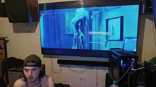 Snapshot of nuttyking2022 chatting on 02-12-26, 07:58 nuttyking2022 online show from 02-12-26, 07:58