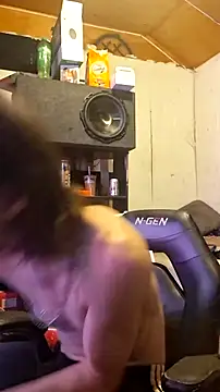 Snapshot of nuttyking2022 chatting on 02-15-26, 07:05 nuttyking2022 online show from 02-15-26, 07:05