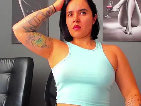 karlyjons12 online show from 05-29-26, 01:53