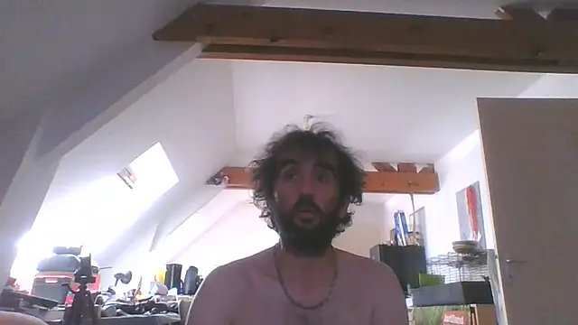 Snapshot of Mastersanges chatting on 07-17-26, 12:01 Mastersanges online show from 07-17-26, 12:01
