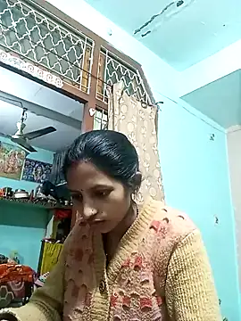 hotqueenrathor online show from 02-05-25, 05:20