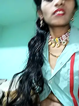 hotqueenrathor online show from 02-11-25, 05:50