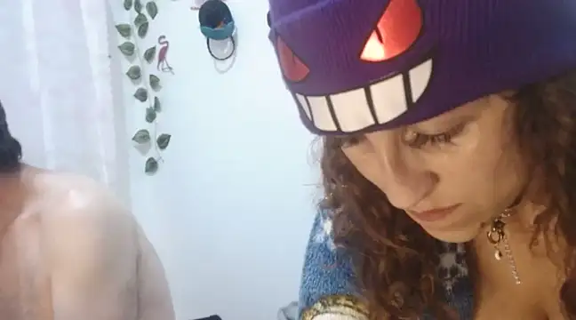 jeans and emma online show from 02-24-25, 06:16