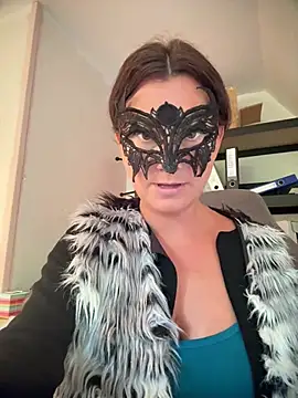 Loveblackzilla online show from 02-28-26, 04:08