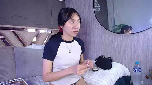 Miaa Lee7 online show from 03-11-26, 08:37