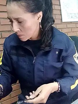 Snapshot of dulce_696 chatting on 10-08-25, 03:42 dulce 696 online show from 10-08-25, 03:42