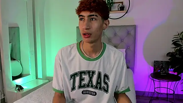 NovaaWheler online show from 03-19-25, 02:13