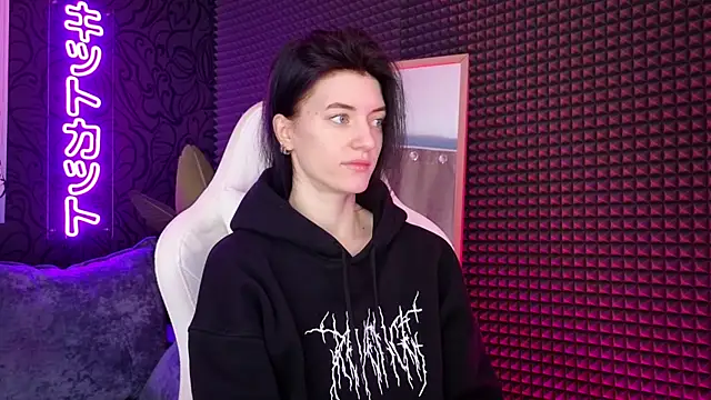 roxy riot  online show from 03-11-25, 01:26