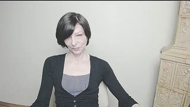  AngeliaFlow  online show from 03-01-25, 06:57