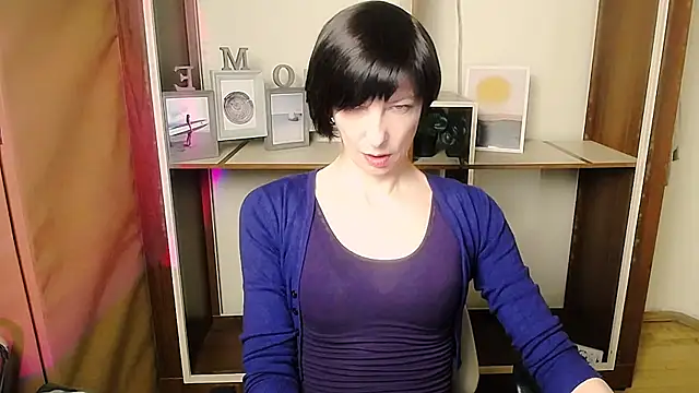  AngeliaFlow  online show from 01-13-26, 11:15