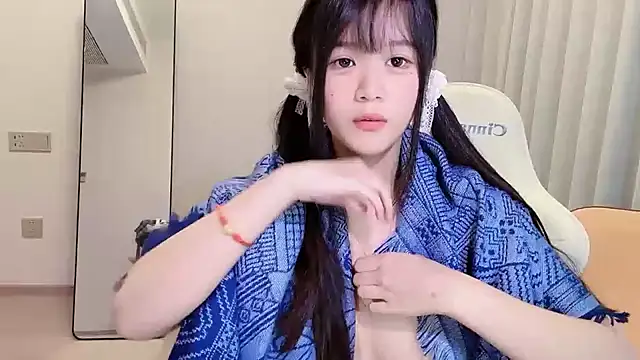 Snapshot of baxi1100 chatting on 09-22-25, 02:19 baxi1100 online show from 09-22-25, 02:19