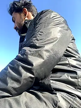 Snapshot of Rishwithr chatting on 09-30-25, 02:16 Rishwithr online show from 09-30-25, 02:16