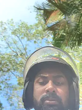 Snapshot of Rishwithr chatting on 10-09-25, 02:09 Rishwithr online show from 10-09-25, 02:09