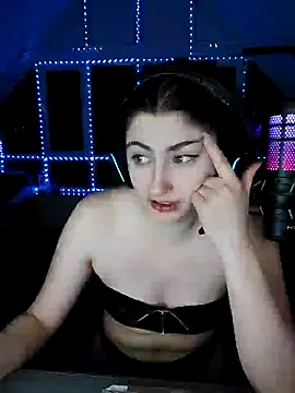 Gamergirl-Linela online show from 02-07-25, 06:13
