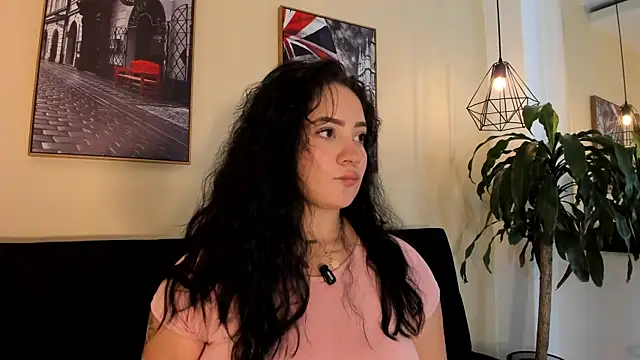 Snapshot of Morgan_Wright chatting on 09-27-25, 03:39 Morgan Wright online show from 09-27-25, 03:39