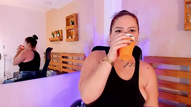 Snapshot of Morgan_Wright chatting on 10-27-25, 08:13 Morgan Wright online show from 10-27-25, 08:13