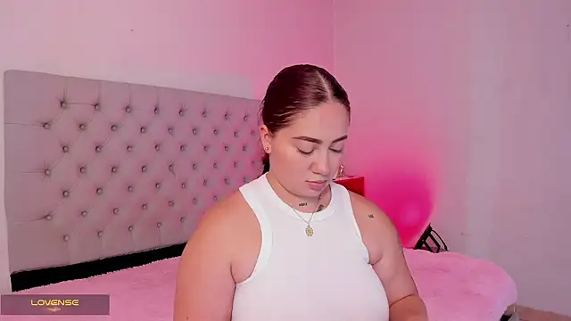 Snapshot of Morgan_Wright chatting on 02-10-26, 07:51 Morgan Wright online show from 02-10-26, 07:51