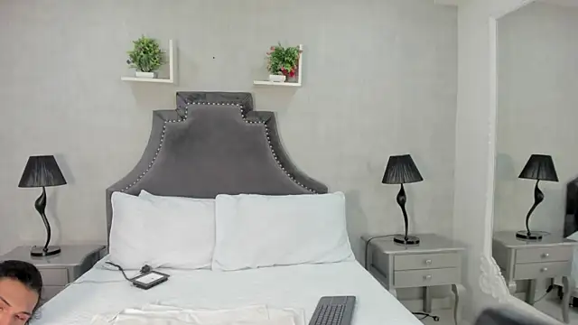 VictoriaBlackfire online show from 03-11-25, 04:43