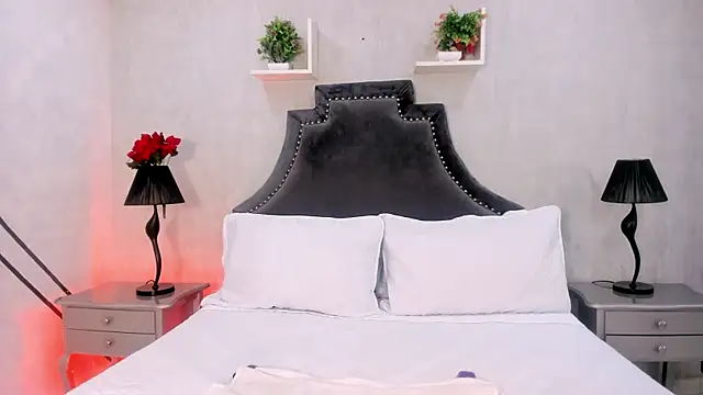 VictoriaBlackfire online show from 03-18-25, 04:58