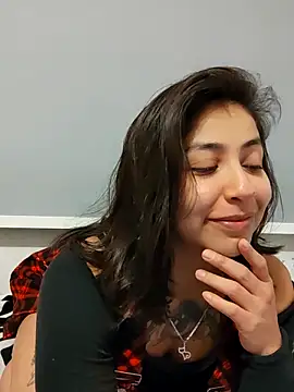 Snapshot of MaiPandora chatting on 09-15-25, 01:38 MaiPandora online show from 09-15-25, 01:38