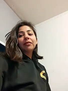 Snapshot of MaiPandora chatting on 09-24-25, 02:37 MaiPandora online show from 09-24-25, 02:37