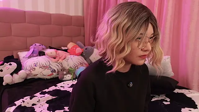 Snapshot of NataliaNovak chatting on 11-26-25, 09:38 NataliaNovak online show from 11-26-25, 09:38