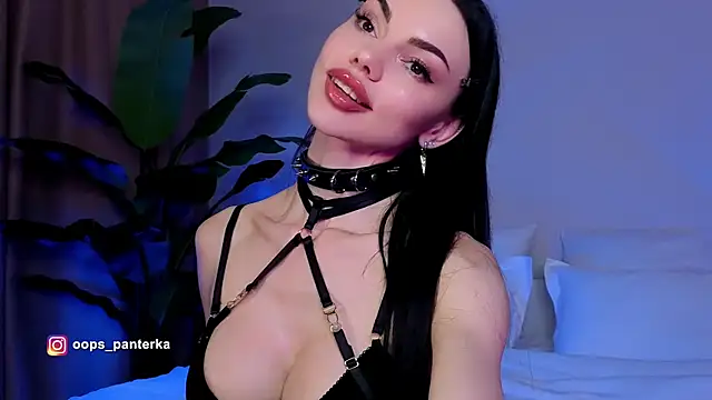 AmyLeeplay online show from 04-07-26, 02:23
