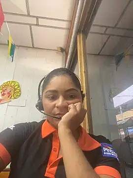 Tana latin online show from 02-26-25, 04:14