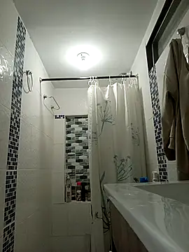 Snapshot of jaime_sex_ chatting on 09-11-25, 04:12 jaime sex online show from 09-11-25, 04:12