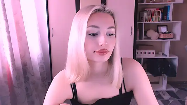 beauty blonde online show from 03-07-25, 03:08