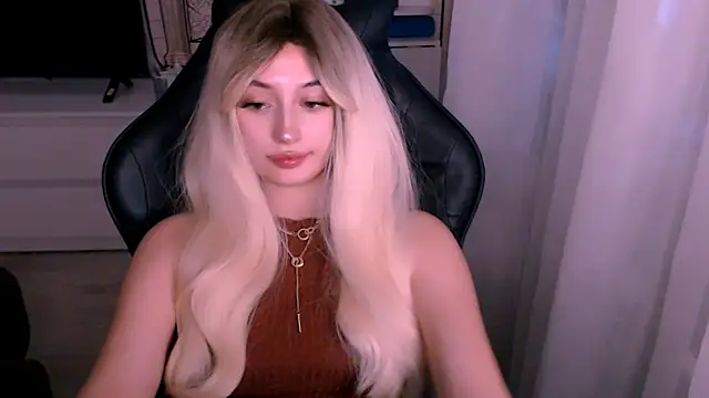 beauty blonde online show from 10-22-25, 01:06