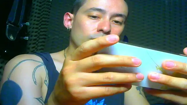 vampireathome online show from 03-16-25, 01:28